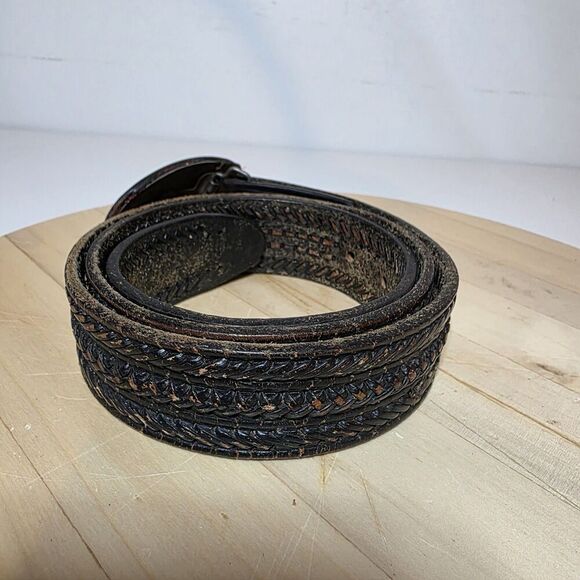 Vintage Distressed Leather Belt & Buckle Oval Shaped Buckle W Letter H Size 38 - Picture 5 of 15